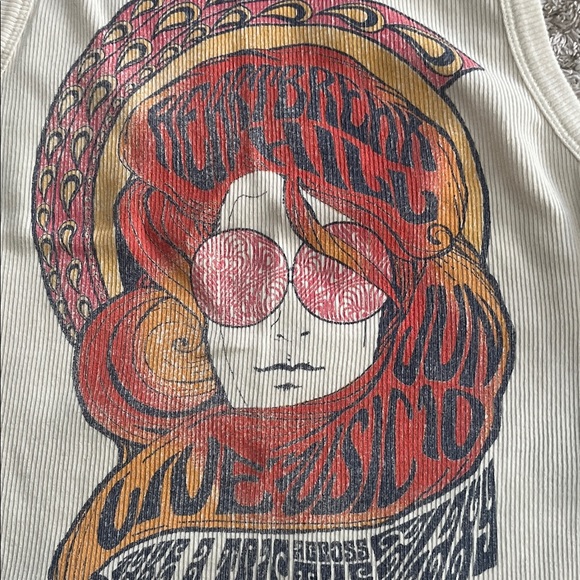 Hollister Cream Graphic Tank Top - Picture 3 of 6